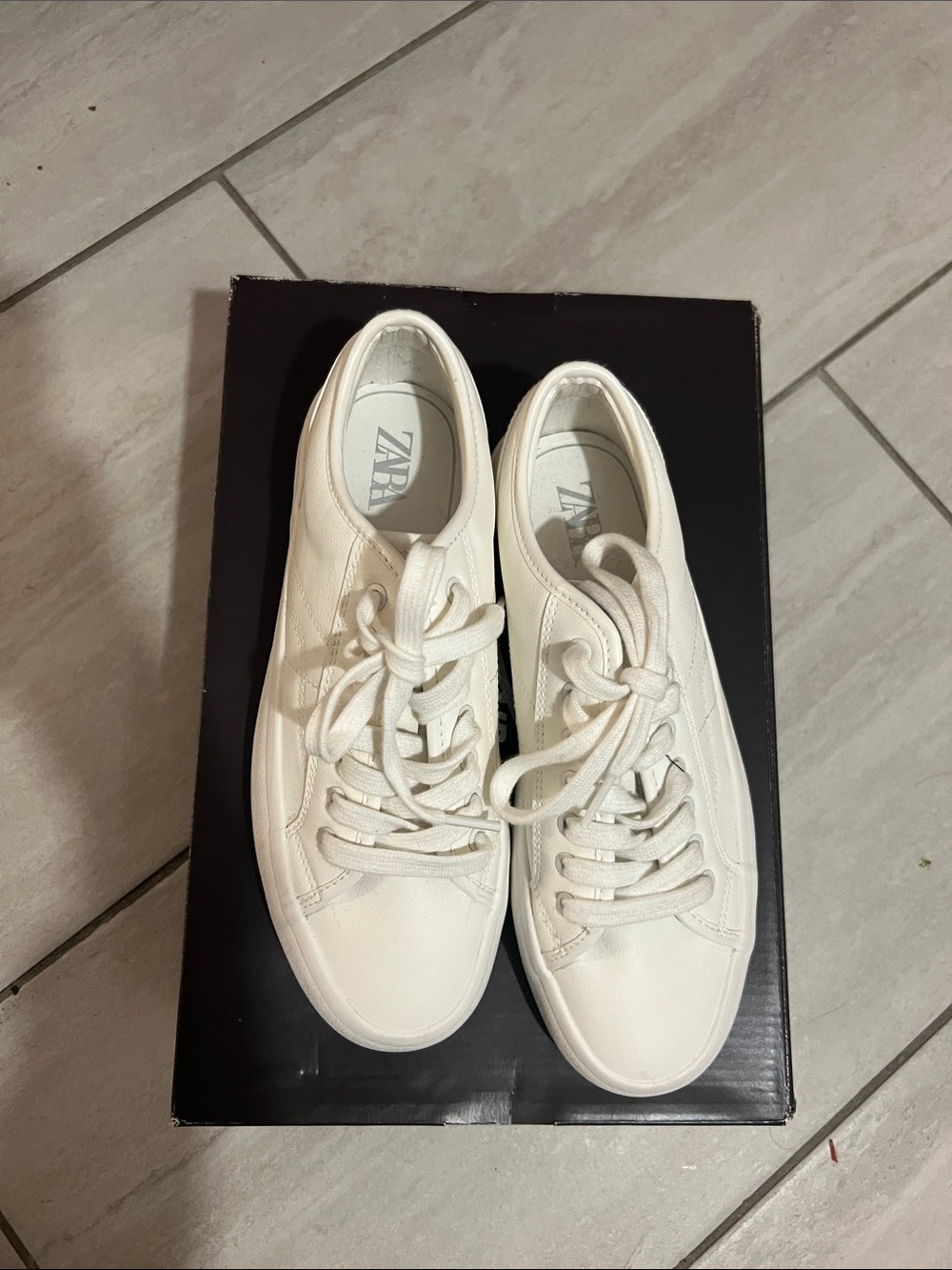 Zara White Platform Sneakers Size 37 (US 7) Women’s Casual Shoes